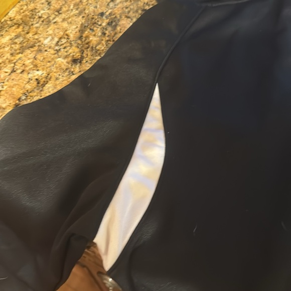 Jacket - Picture 4 of 6